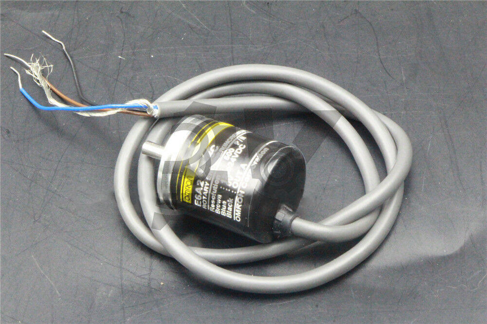 1PC OMRON E6A2CS5C E6A2-CS5C 500P/R Rotary Encoder New