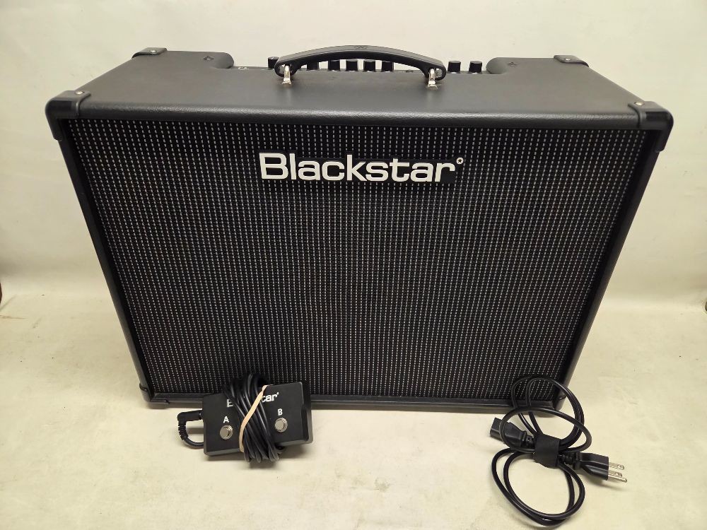 BLACKSTAR 120-100 VA STEREO 100 AMP