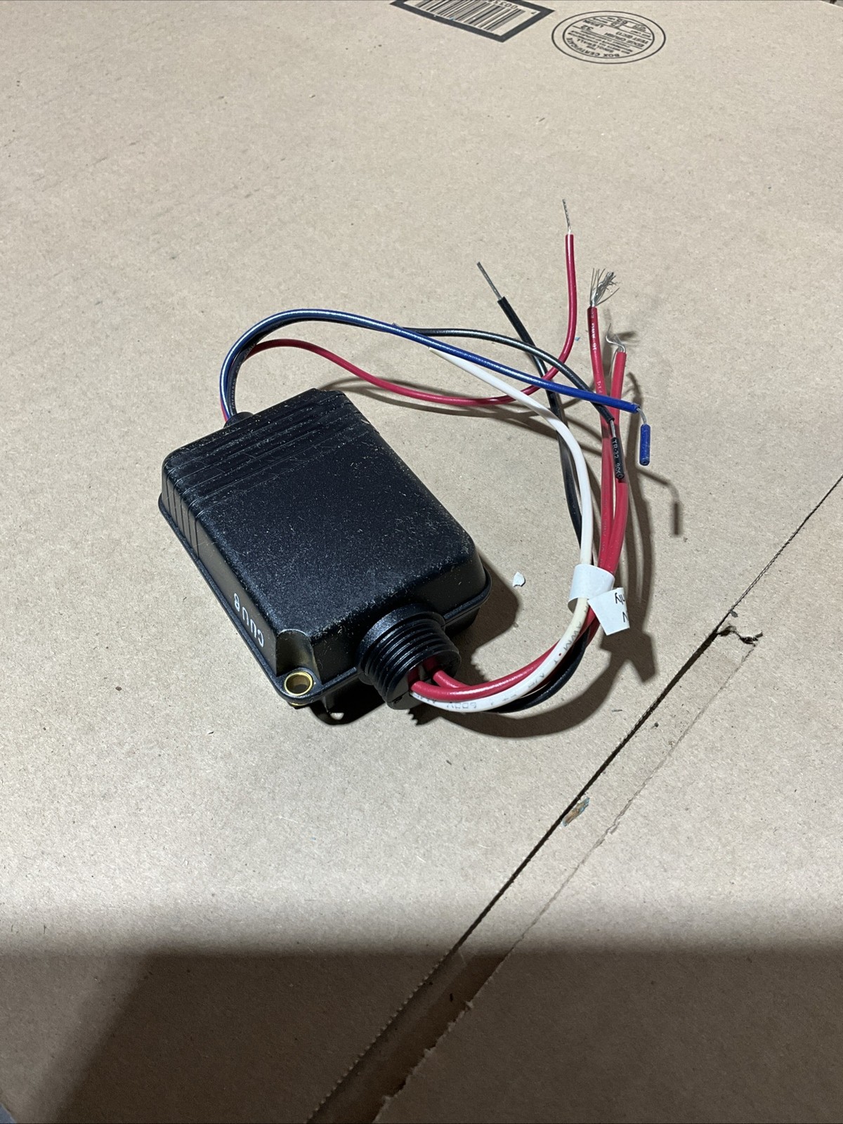 HUBBELL CU120A MODULE DE COMMANDE H-MOSS LOW VOLTAGE CONTROL UNIT NOS