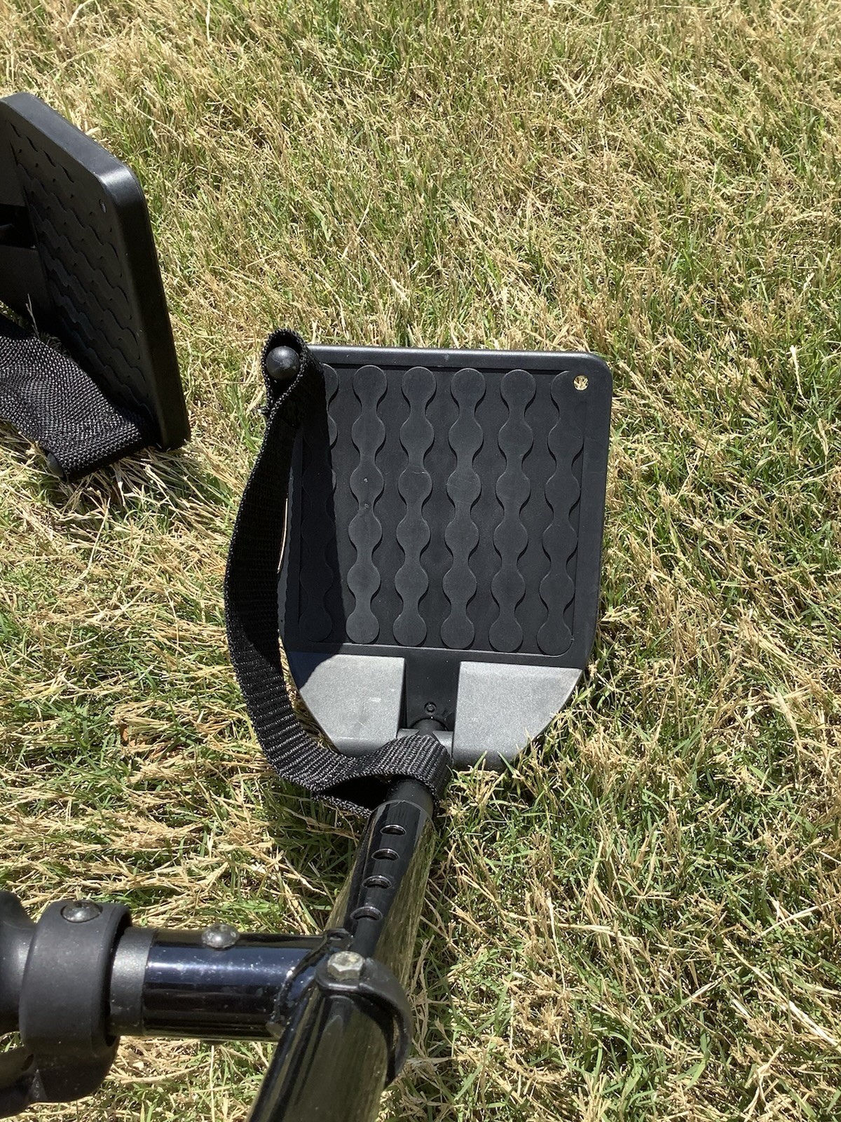 Ki Mobility wheelchair footrets. Pair. Black