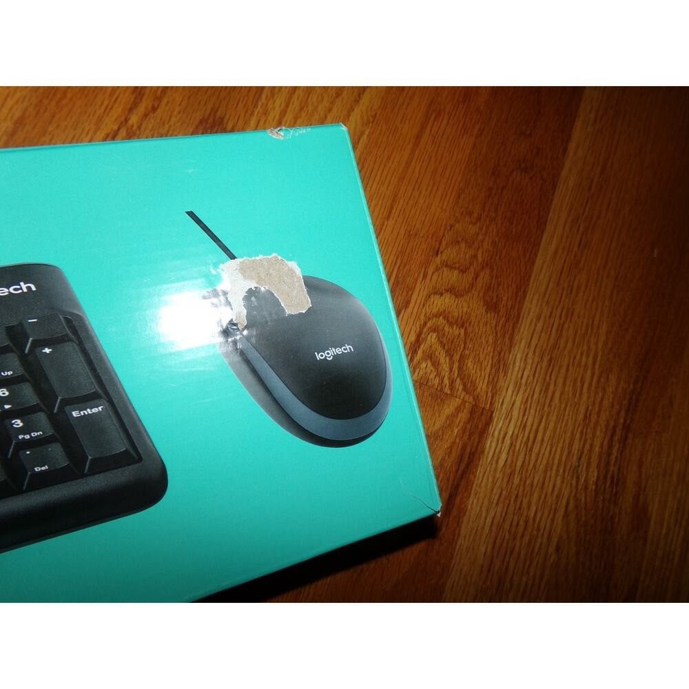 Logitech MK120 Plug and Play USB Combo New in Box