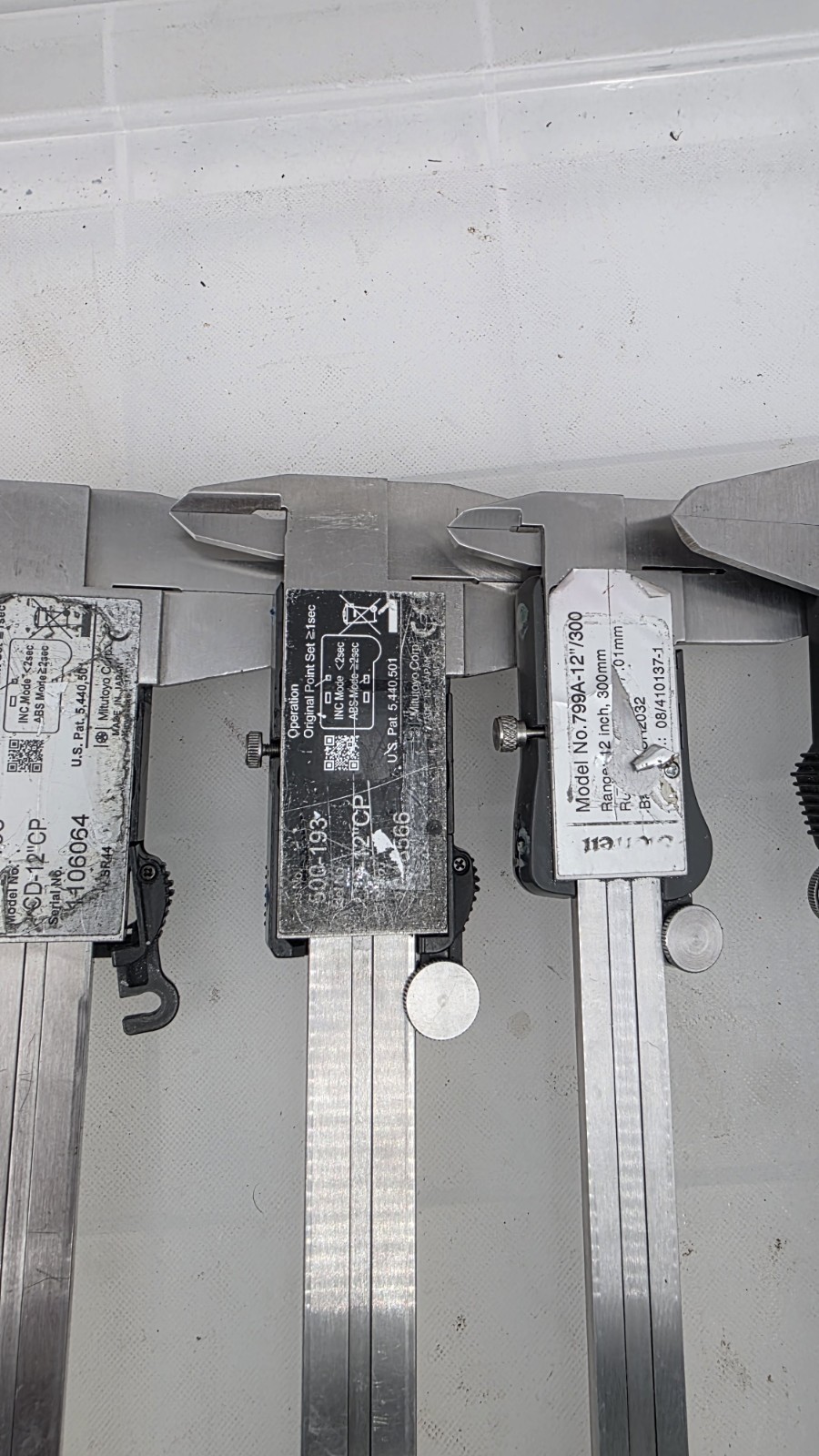 set Mitutoyo Absolute Digimatic Caliper aos