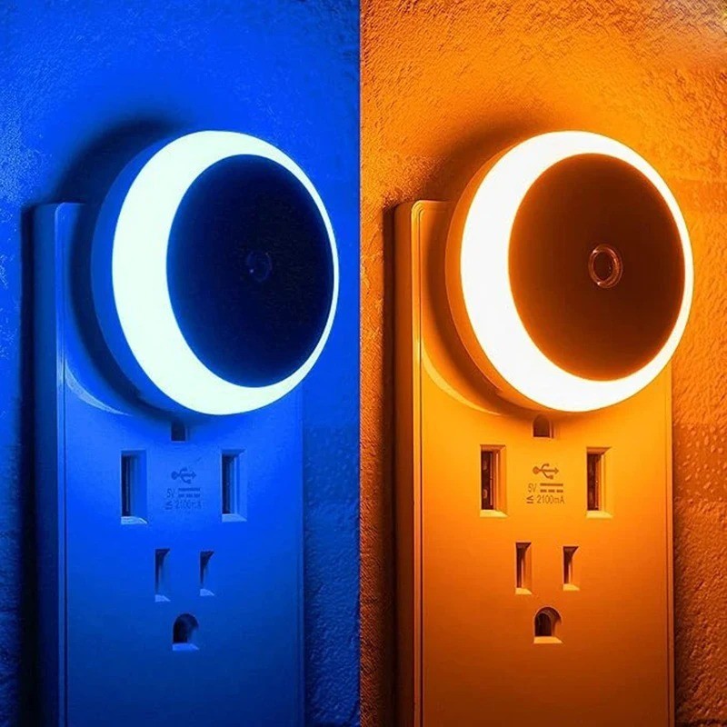 Smart LED Night Light Plug in Auto Dusk to Dawn Sensor Wall Lamp