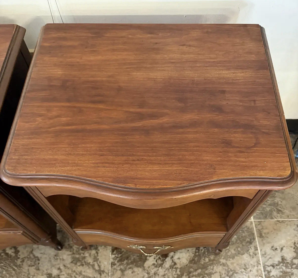 Elegant and Rare Pair of Signed Kindel Chateau Nightstands End Tables
