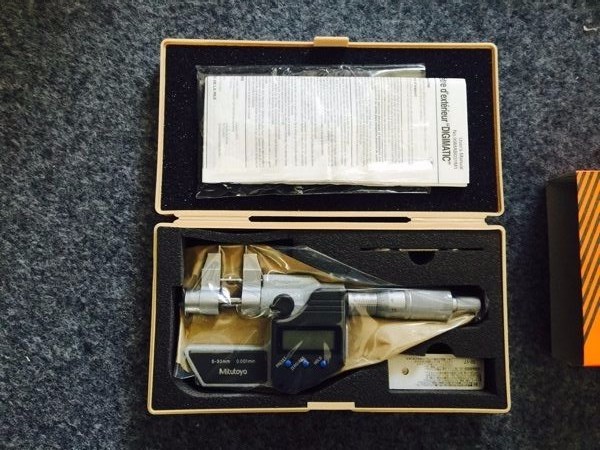 1 Pcs New Mitutoyo 345-250-10 digital inside micrometer  5-30MM （5-30*0.001）