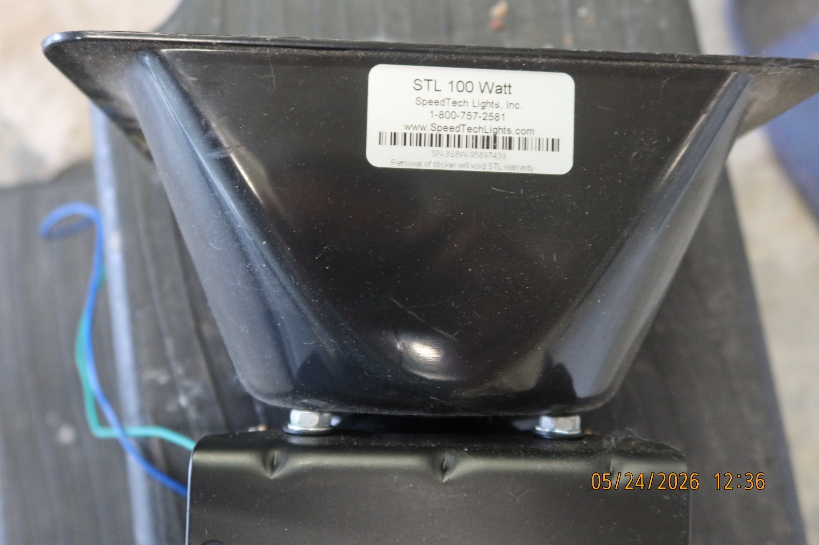 Emergency siren speaker  8 ohm 100 watt output external