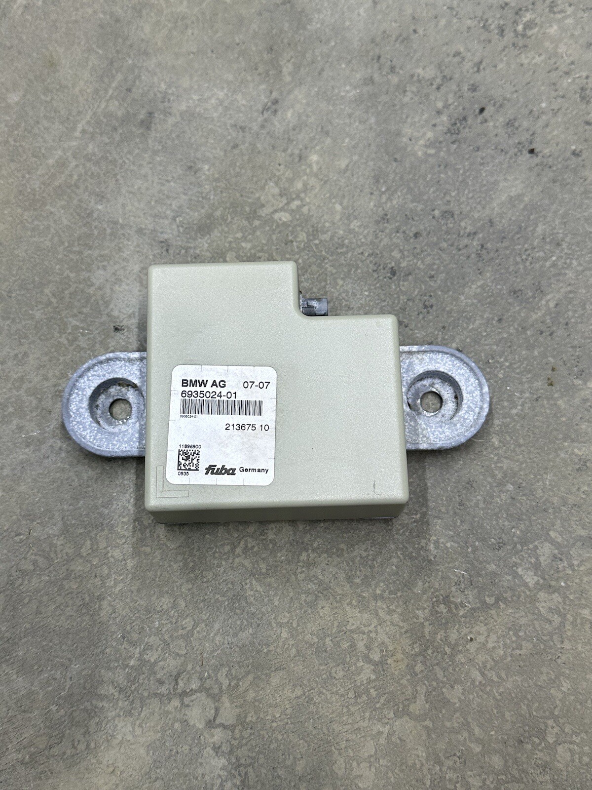 06 07 08 09 10 OEM BMW E90 328i Antenna Control Unit Assembly 6935024-01 Unit