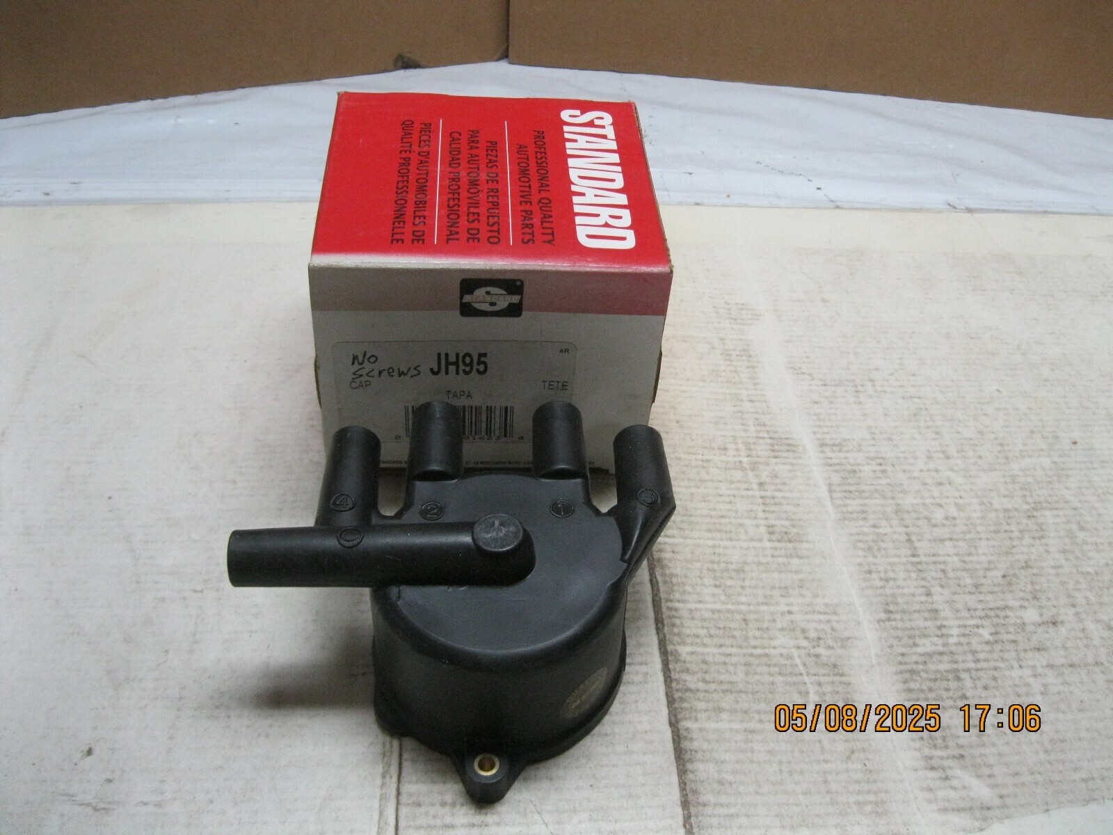 Distributor Cap Standard JH95 (cap only, no screws)