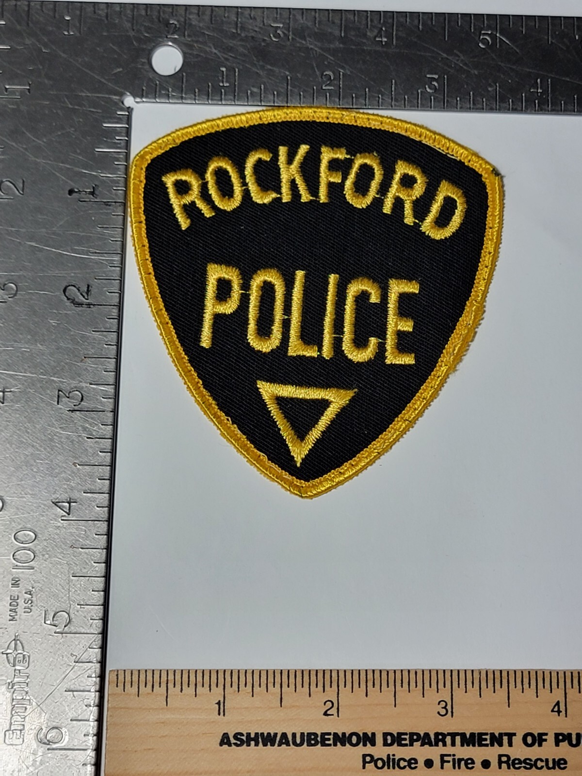T1 B1 Police patch Illinois Used Rockford
