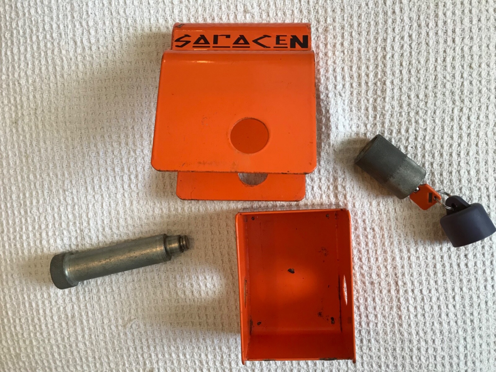Caravan Hitch Lock Alko – Saracen Fullstop Security Insurance Approved 1 key