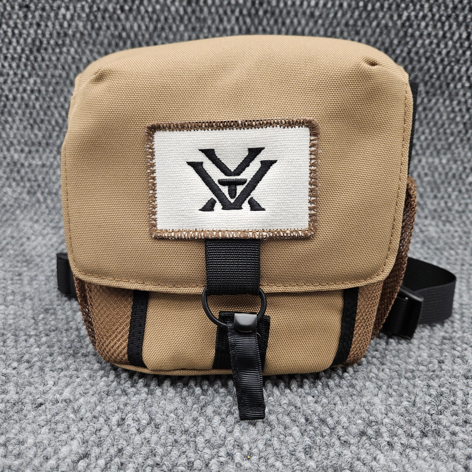 Vortex Optics Binocular Harness Chest Pack Case Bag Tan Mesh Hunting Pouch