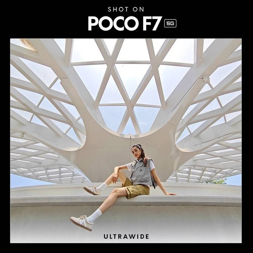 POCO F7 5G (Silver, 256 GB 12 GB ) 8s Gen 4 Processor NFC 6.83" Global Version.