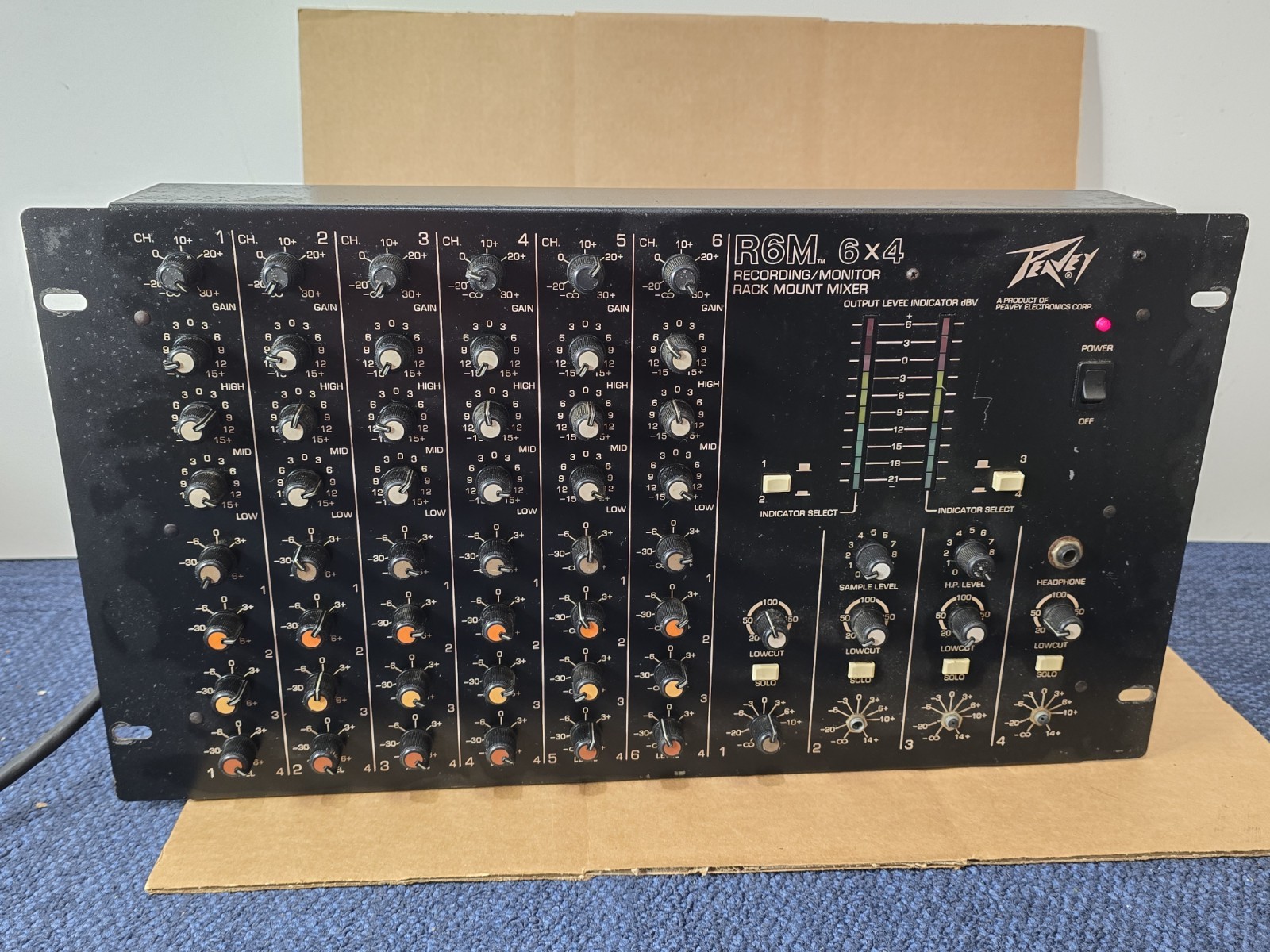 Peavey R6M 6x4 Channel Recording Monitor Sound Mixer Rack Mt. Read