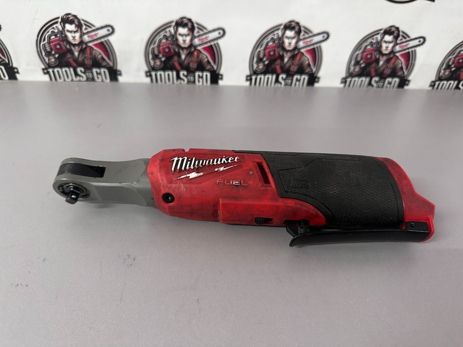 Milwaukee M12 FUEL 12V Lithium-Ion Brushless Cordless High Speed 1/4 in. Ratchet