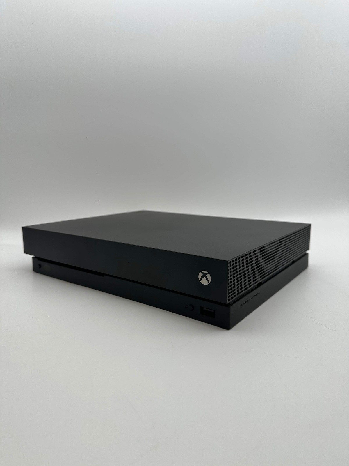Microsoft Xbox One X (1787) 2017 Video Game System - Broken Console Only