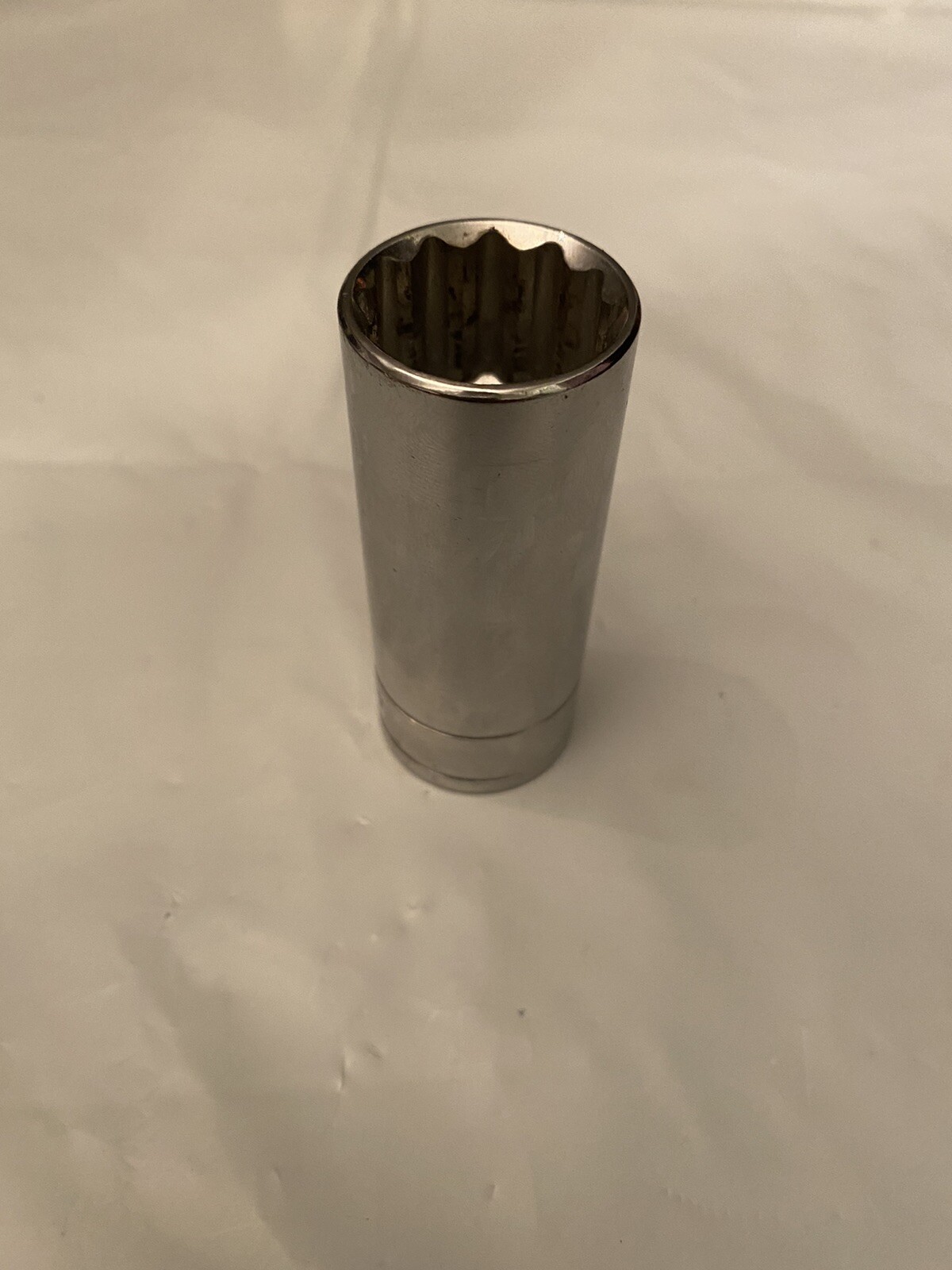 Jobsmart Deep Socket 15/16. 1/2 Drive. CR-V . 3 Inch 12 Pt