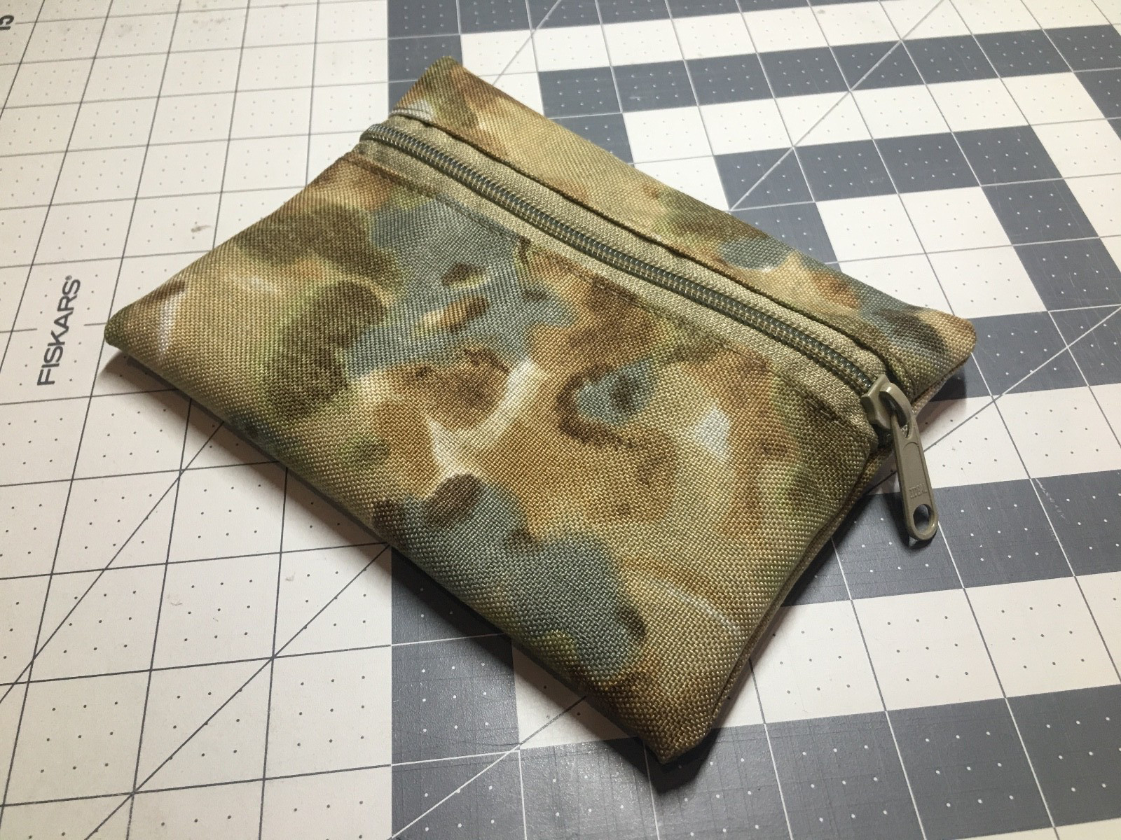LIVESOUTSIDE Brookwood Arid Desert Camo Tan Zipper Bag Small USA EDC Tactical