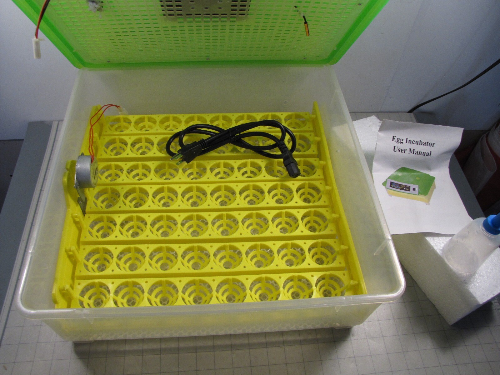 56-Egg Digital Incubator Humidity & Temperature Control Automatic Turning NEW