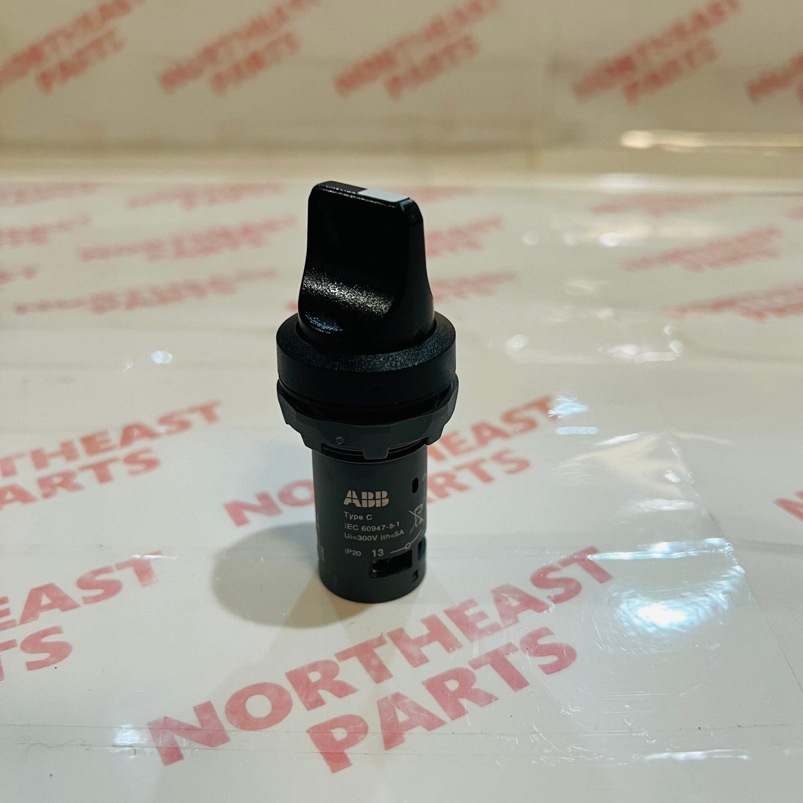 1PC ABB C2SS2-10B-11 Selector Switch **NEW**
