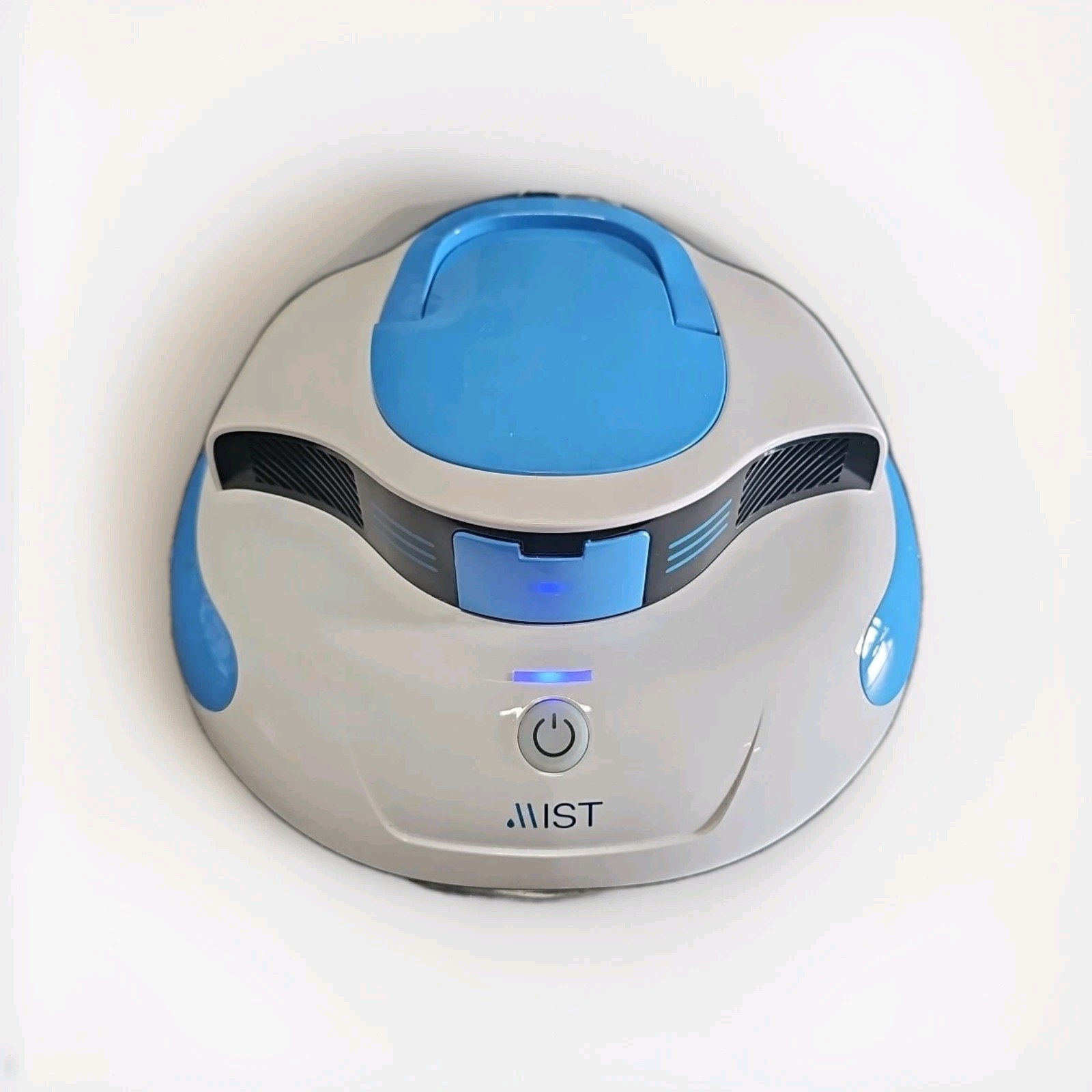 Mist Cordless Advanced Robotic Pool Cleaner - White READ DESCRIPTION AS-IS!!!