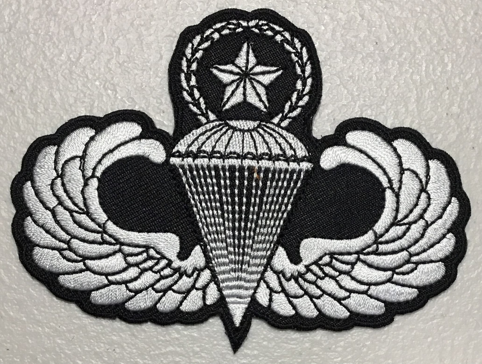 Army Master Parachutist Wings licensed patch