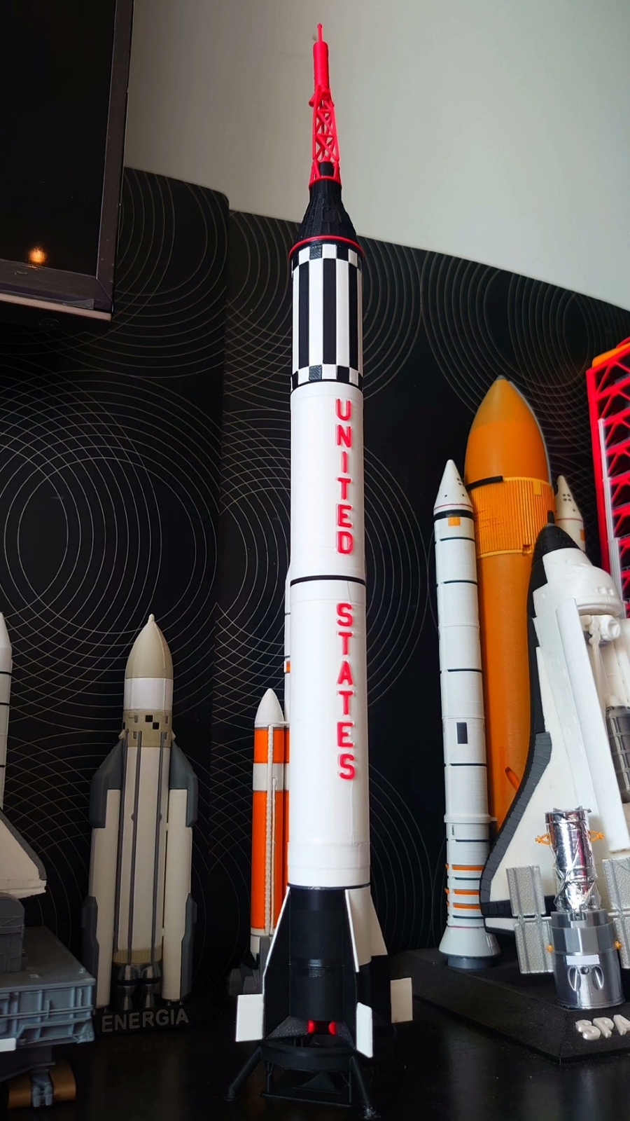 1:72 Redstone 1/200 Atlas-V 1/200 Delta IV Rocket Model Finished 3pcs set