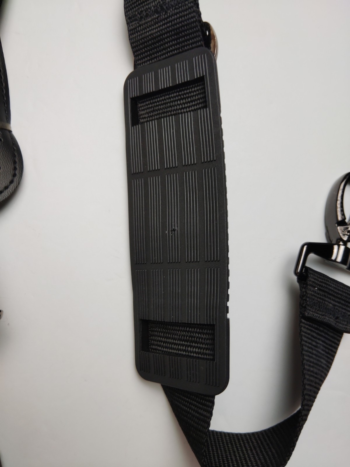 Protec Universal Replacement Shoulder Strap with Thick Pad Adjustable