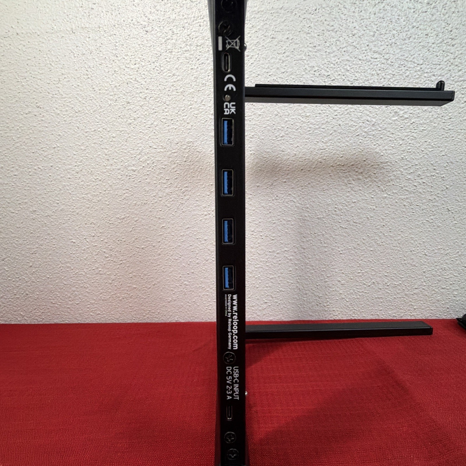RANE ONE Professional Motorized DJ Controller for Serato + Reloop Stand Hub