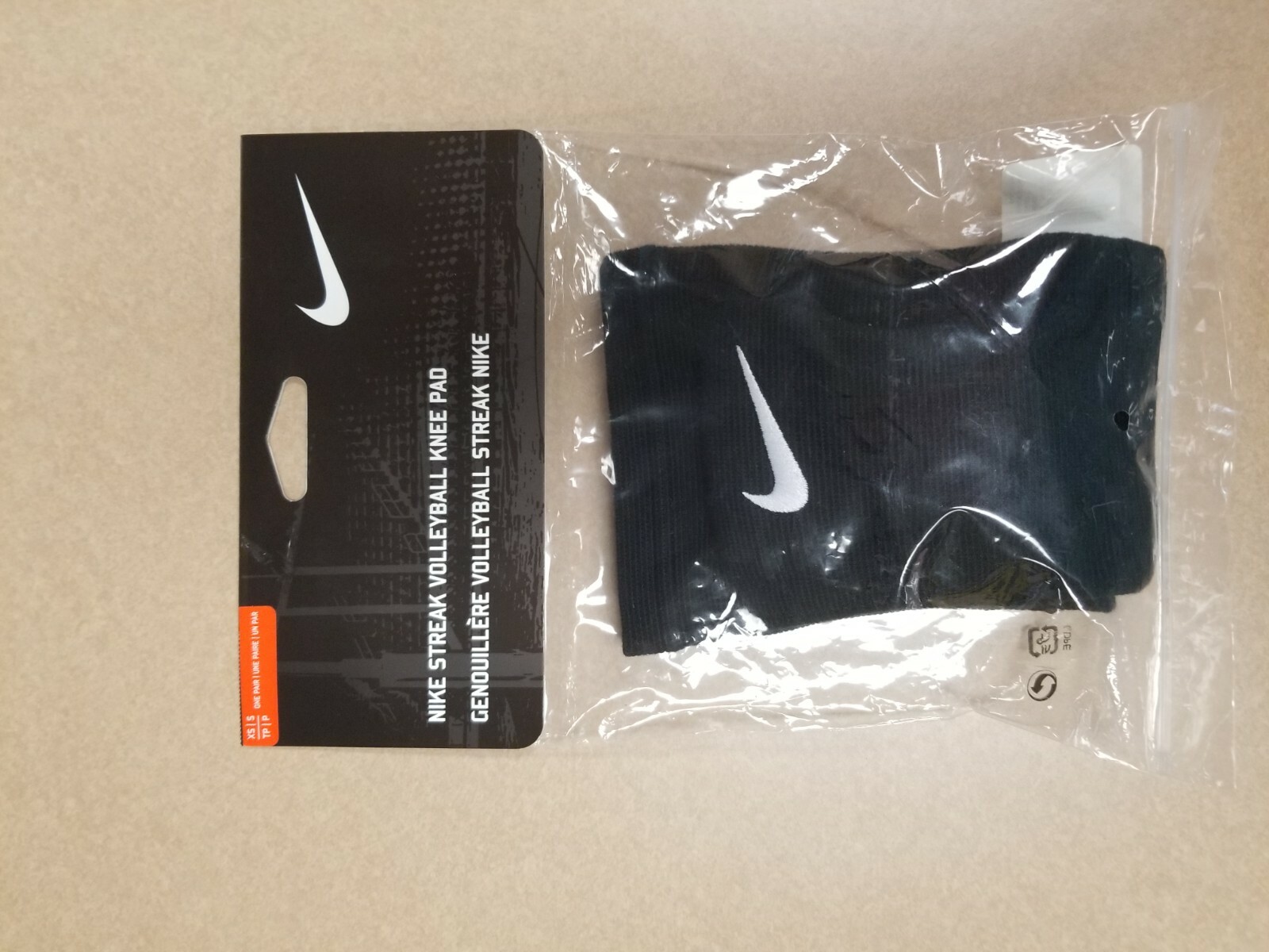 Nike Streak Volleyball Knee Pads