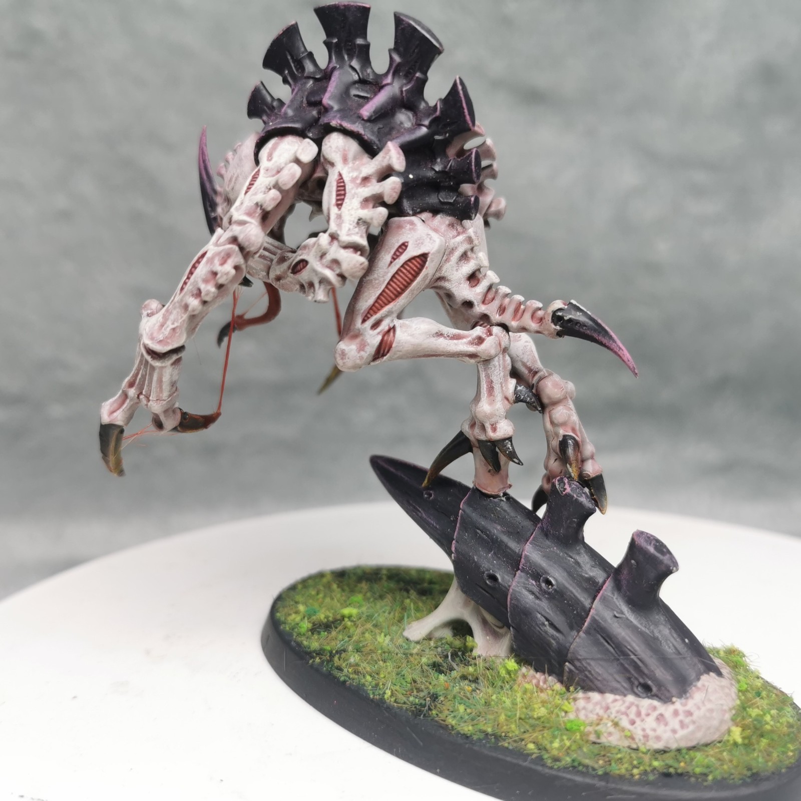 Presale Tyranids Broodlord Figure Pro Painted Warhammer 40k Miniature Commission
