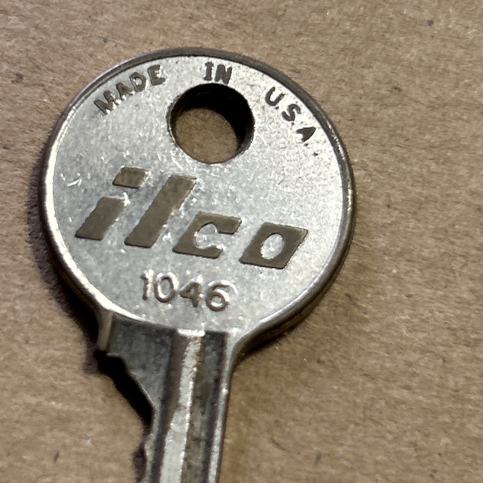 Vintage Arcade Video Game Key Fr22 Ilco 1046