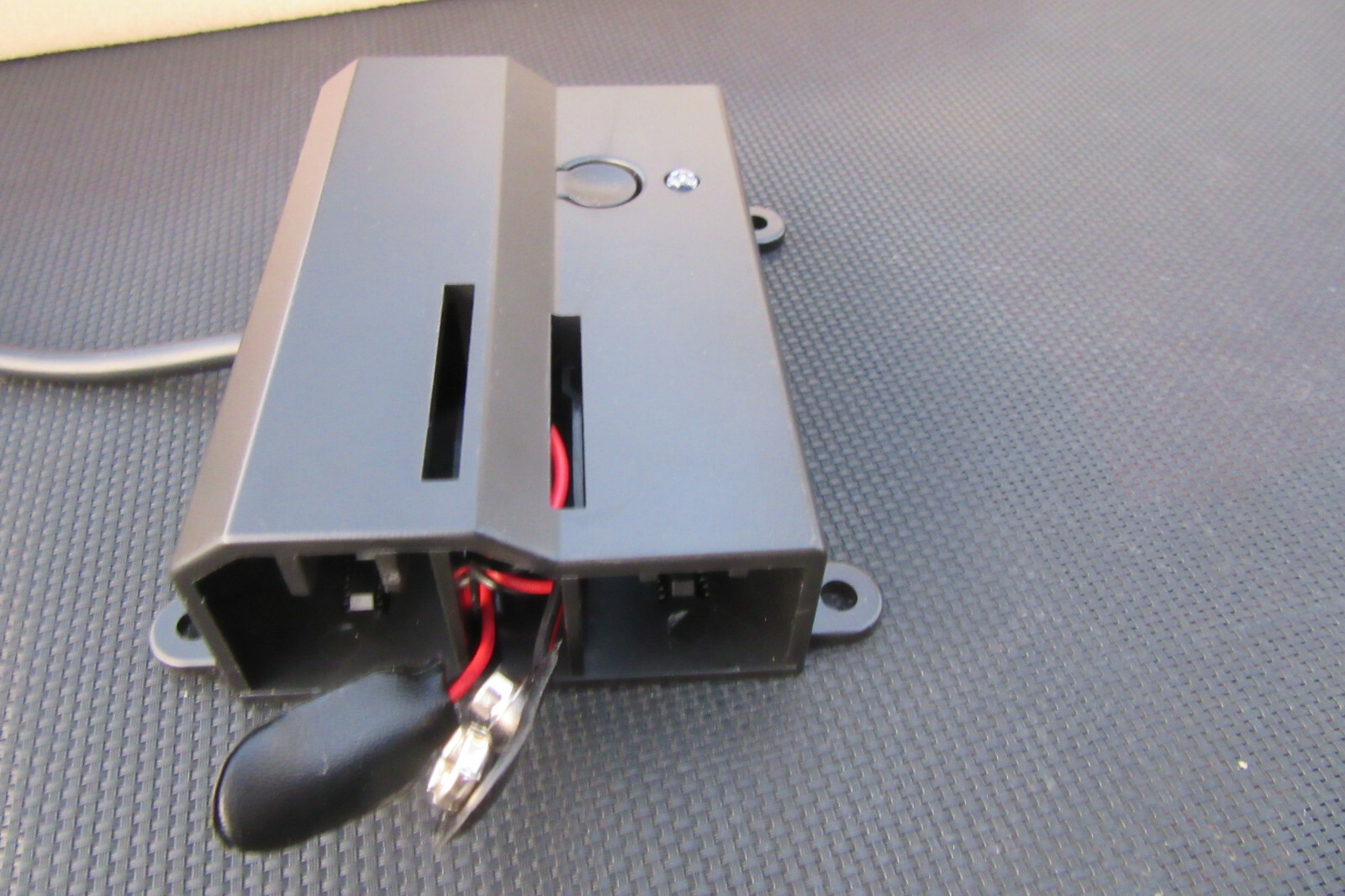 Serta OKIN POWER DOWN BOX 1MFP  74389 Adjustable Bed with 9v Battery Backup