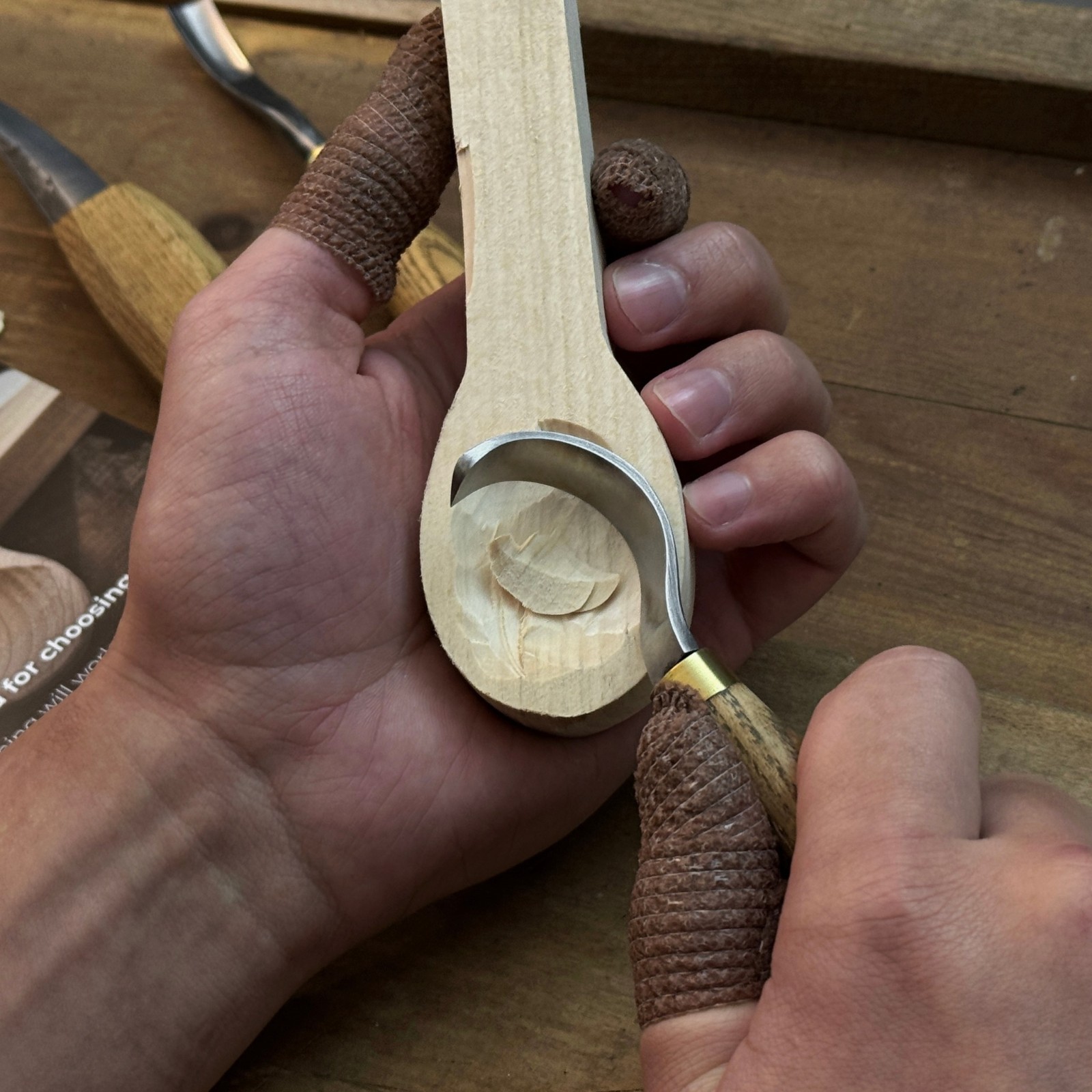 DIY Carving Kit for Beginners Cherry Oak Wood Blanks Clear Instructions 3 Spoons