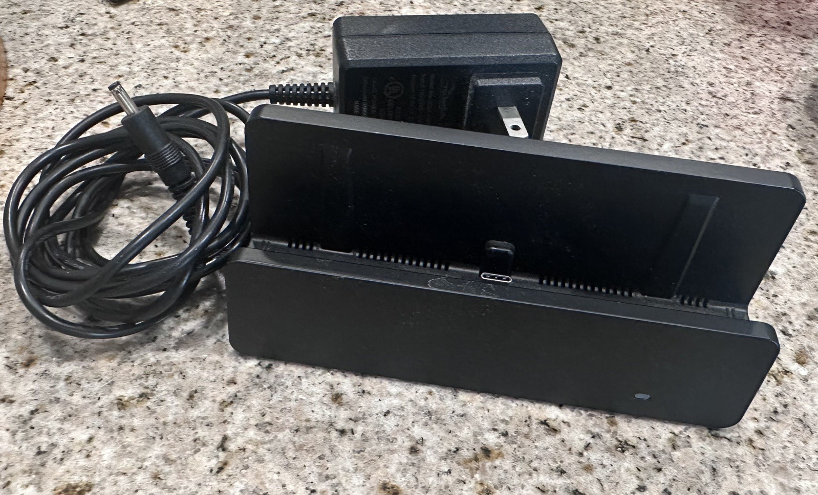 Rocketfish RF-NSDKHU TV Dock Kit For Nintendo Switch - Black