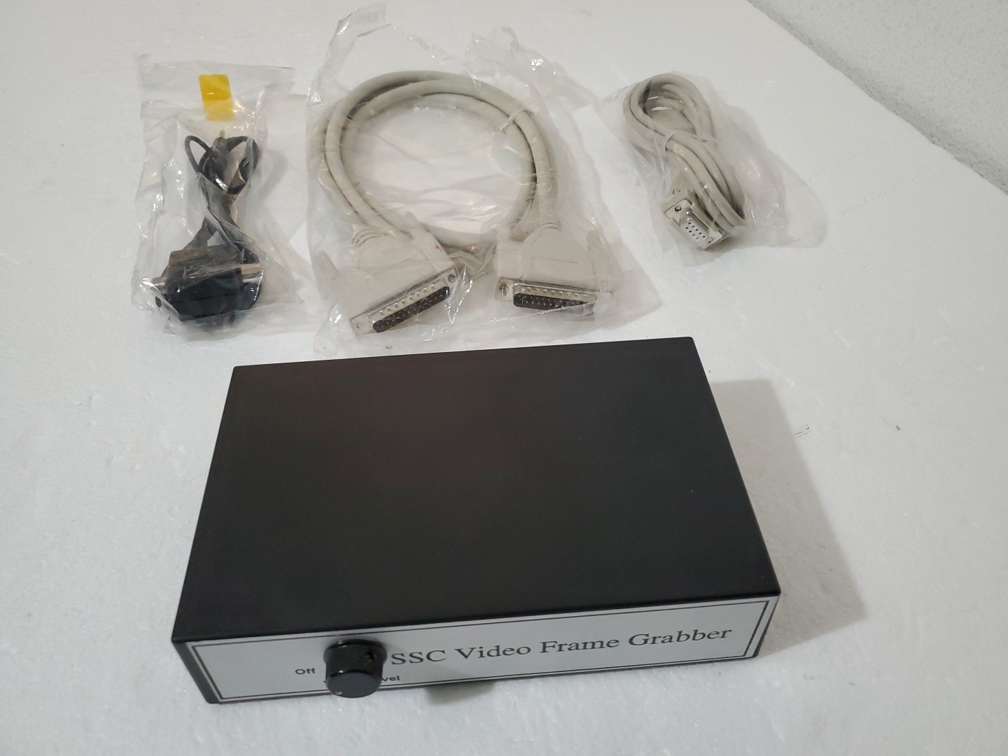 ComputerEyes / LPT Parallel Port Color Video Frame Grabber PC & More - UNTESTED
