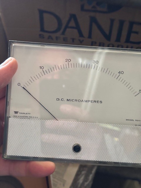 520G 0-50 DC METER TRIPLETT NEW SURPLUS