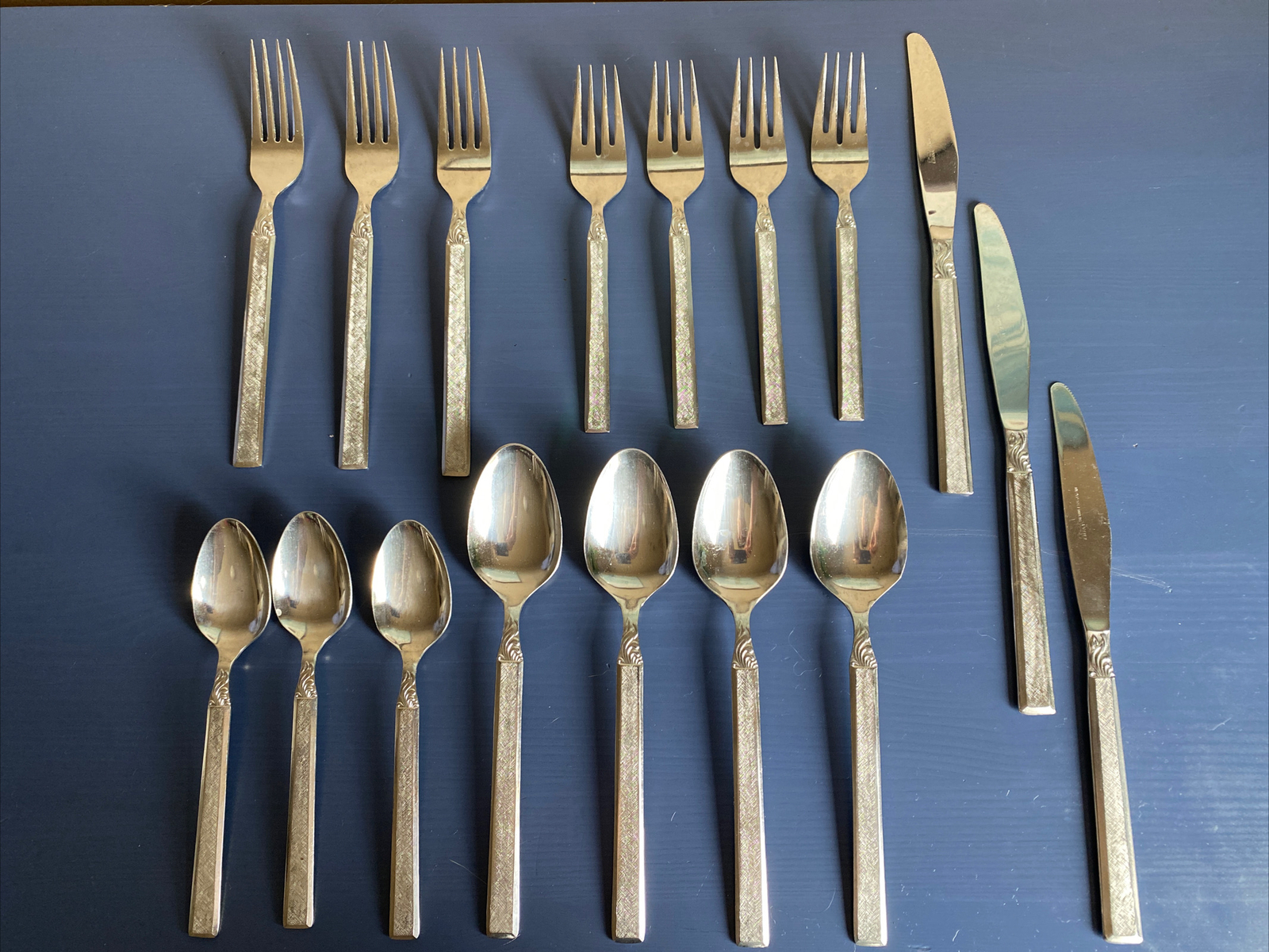 Ekco Eterna Odyssey Stainless Flatware Set 17 Pieces Burnished