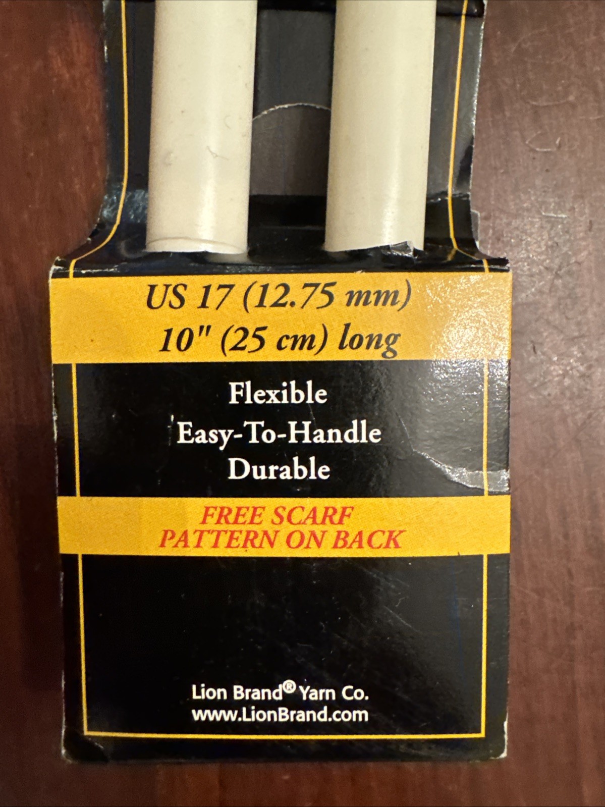 Lion Brand Scarf Knitting Needles US 17 (12.75 mm) 10” Super Smooth Plastic New