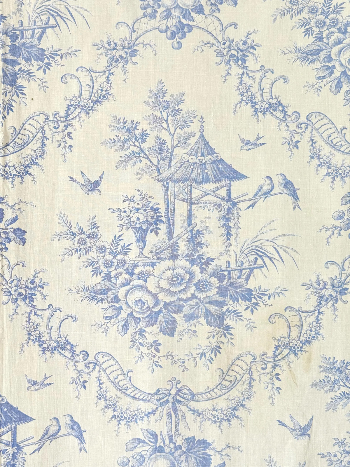76x33 1890 French purple Royal blue faded fabric cloth country cottage farmhous