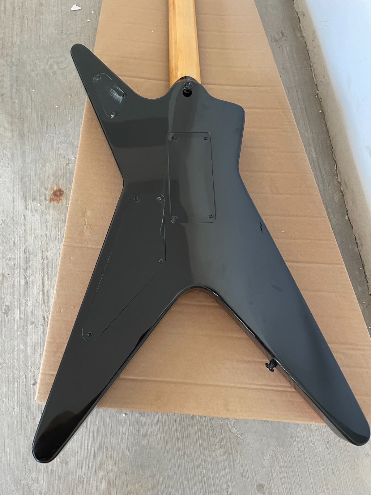 Black Panel Red Lightning 6 Strings Dimebag Darrell Model Electric Guitar