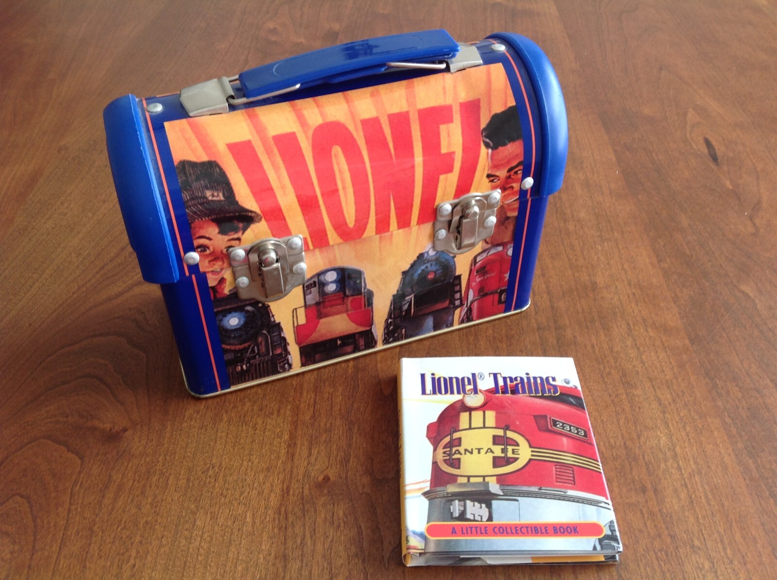 Lionel Trains Centennial Domed Tin Lunch Box Little Collectible Mini Book 2000