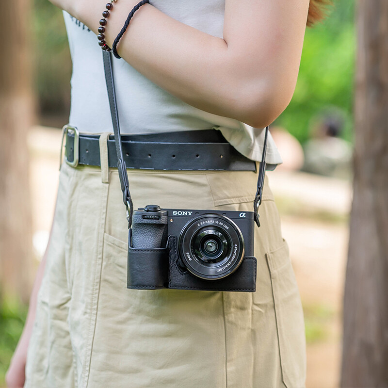 Genuine Leather Camera Half Case Cover for Sony a6700 Alpha 6700 Camera Suitcase