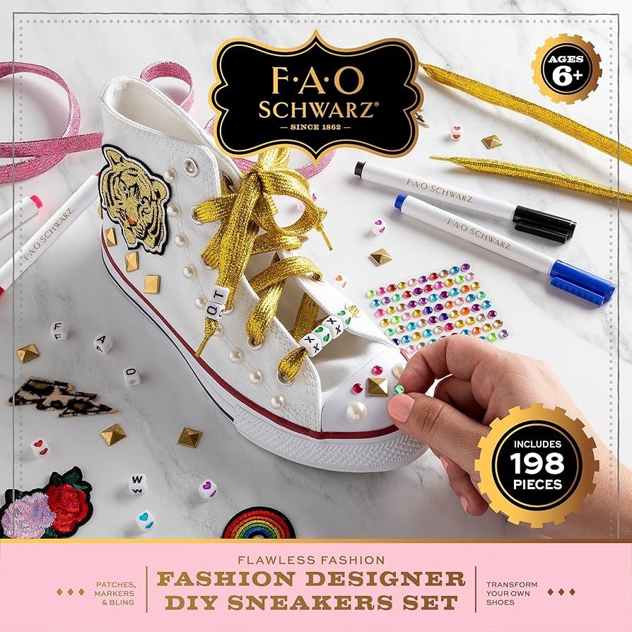 FAO SCHWARZ FASHION DESIGNER DIY SNEAKERS SET CRAFT CUSTOM STYLE 204 PCS NIB NEW