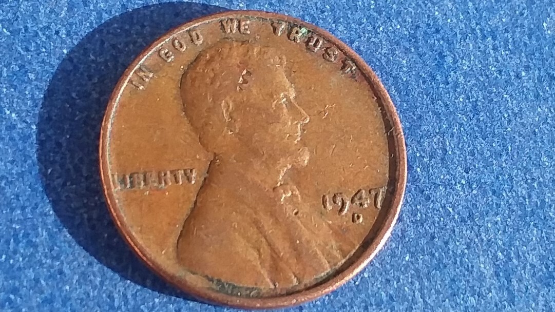 1947-D Circulated Lincoln Wheat Cent, Ships Free.