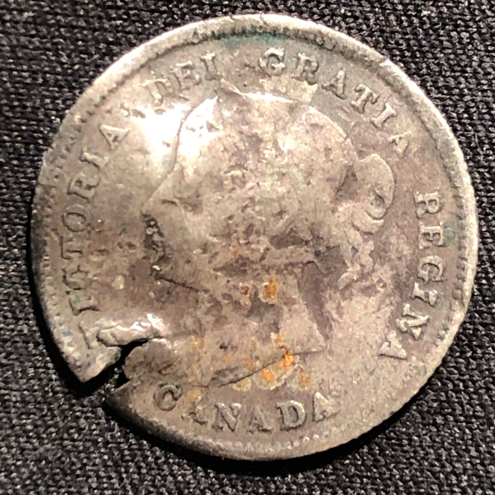1881-H Canada 5 Cents Queen Victoria Silver Coin - VG (Very Good) with damage