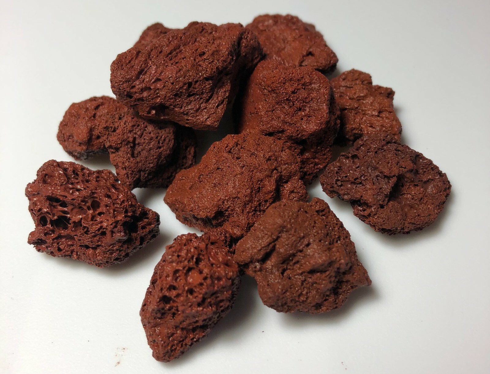 400 g Lava Red Volcanic Rock-Bio Media Filter Marine and Freshwater Aquariums