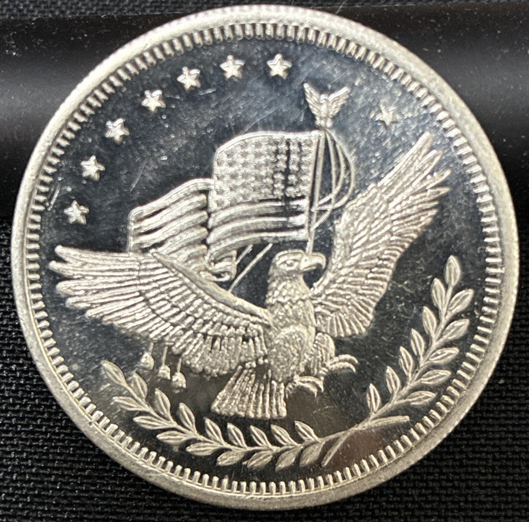 Vintage American Pacific Mint 1 Oz .999 Fine Silver Trade Unit - Eagle & Flag BU