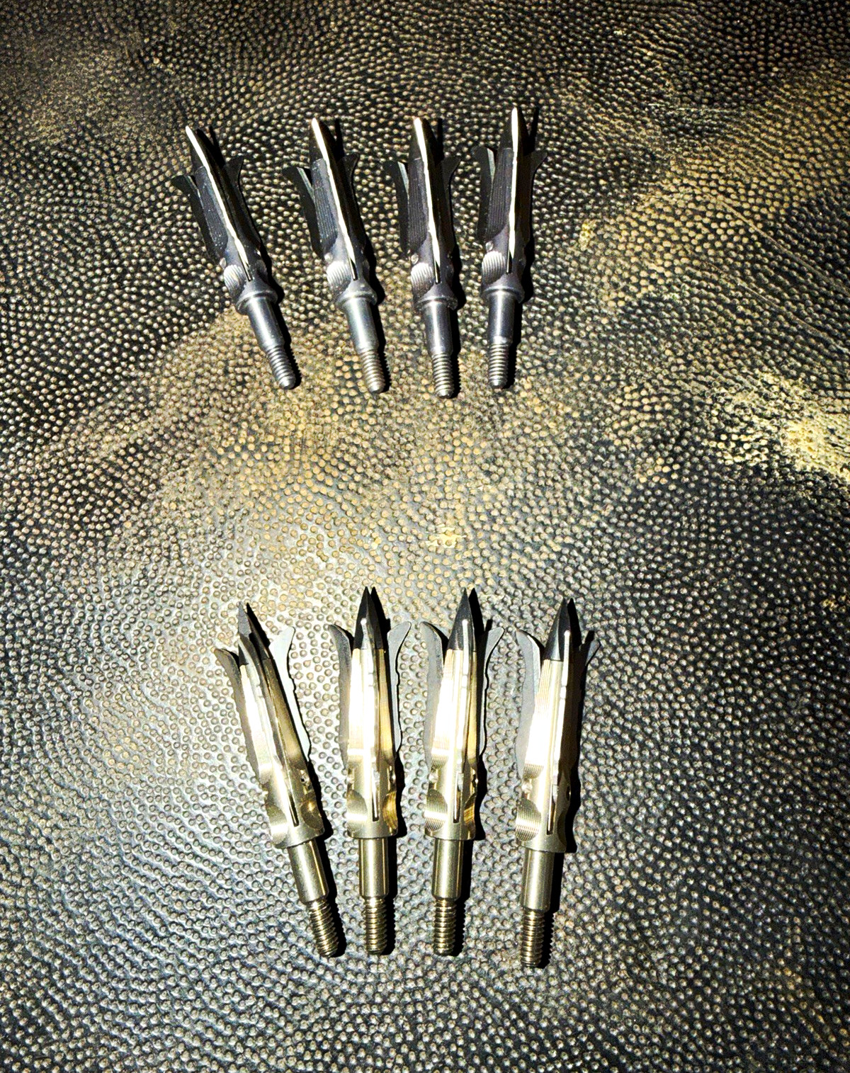 Lot of 8 New archery mechanical spitfire broad heads new Thread