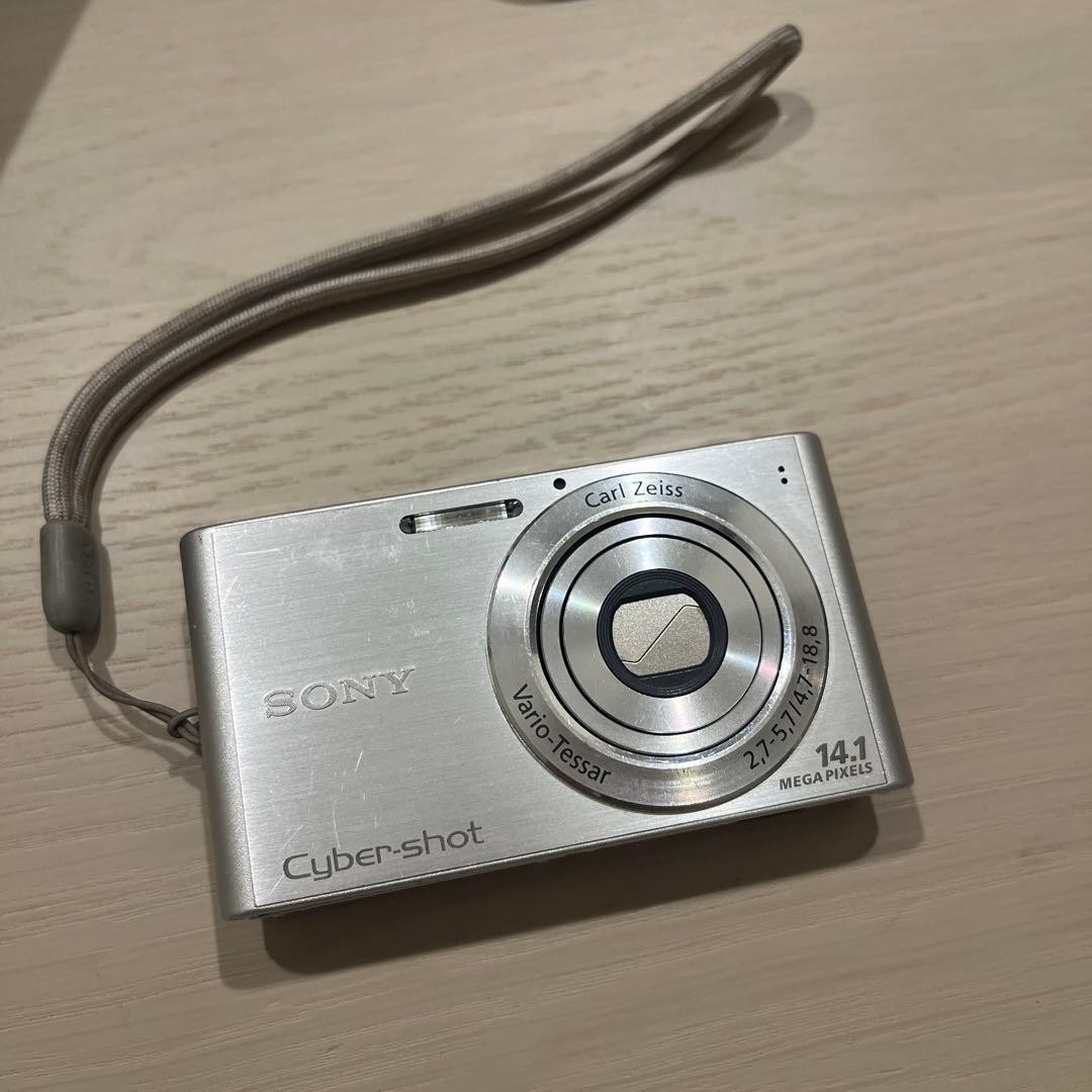 SONY Cyber-shot DSC-W320 Digital Camera 14.1MP 3x Zoom English Silver - 90%new