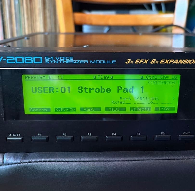 Roland JV-2080 Synth Module Rack LCD Excellent Tested Working from Japan